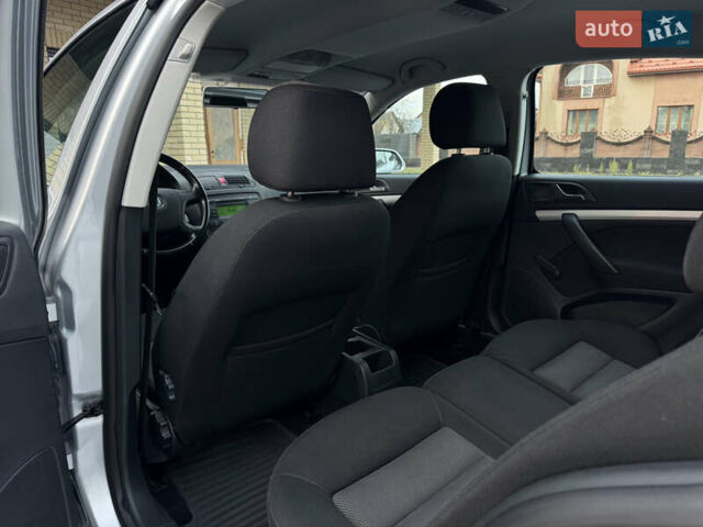 Серый Шкода Октавия, объемом двигателя 1.6 л и пробегом 164 тыс. км за 6400 $, фото 17 на Automoto.ua