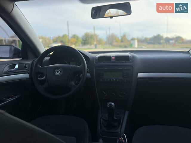 Шкода Октавия 2008 в Новом Буге на Automoto.ua Серый Шкода Октавия, объемом двигателя 1.6 л и пробегом 220 тыс. км за 5700 $, фото 10 на Automoto.ua