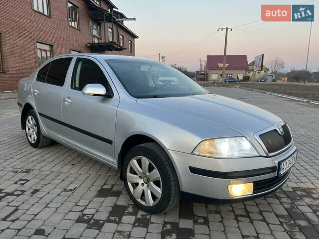 Серый Шкода Октавия, объемом двигателя 1.6 л и пробегом 182 тыс. км за 5499 $, фото 12 на Automoto.ua