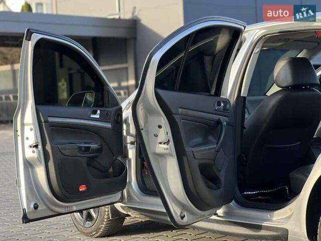 Сірий Шкода Октавія, об'ємом двигуна 2 л та пробігом 288 тис. км за 5250 $, фото 48 на Automoto.ua