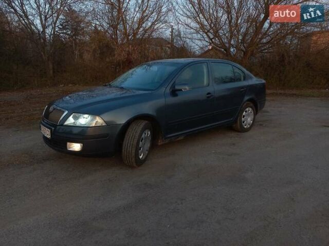 Серый Шкода Октавия, объемом двигателя 1.4 л и пробегом 152 тыс. км за 5600 $, фото 1 на Automoto.ua