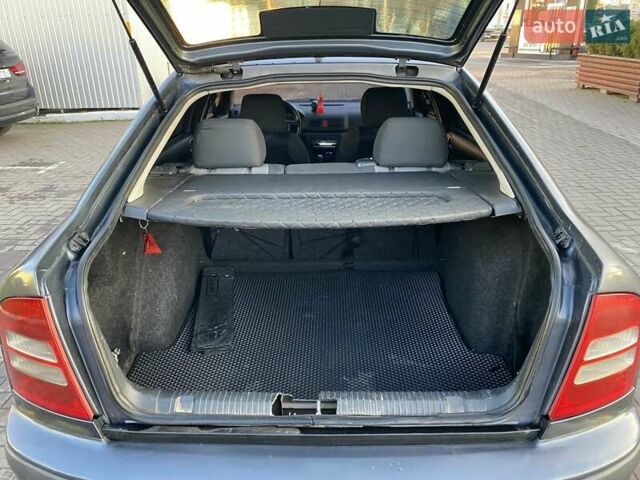 Сірий Шкода Октавія, об'ємом двигуна 1.9 л та пробігом 260 тис. км за 4000 $, фото 17 на Automoto.ua