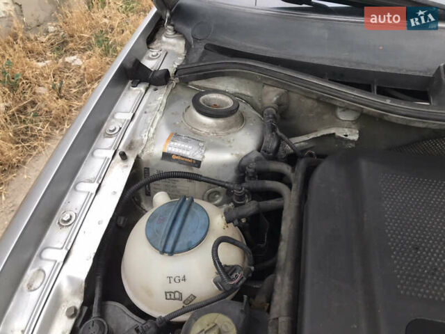 Серый Шкода Октавия, объемом двигателя 1.6 л и пробегом 227 тыс. км за 5400 $, фото 17 на Automoto.ua