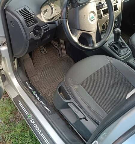 Серый Шкода Октавия, объемом двигателя 1.6 л и пробегом 204 тыс. км за 4900 $, фото 6 на Automoto.ua