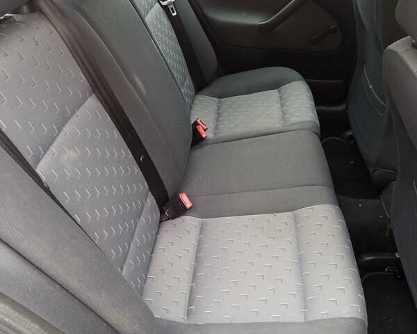 Сірий Шкода Октавія, об'ємом двигуна 1.9 л та пробігом 306 тис. км за 6300 $, фото 7 на Automoto.ua