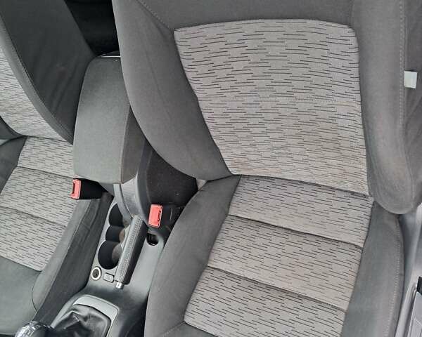 Сірий Шкода Октавія, об'ємом двигуна 1.6 л та пробігом 198 тис. км за 5899 $, фото 16 на Automoto.ua