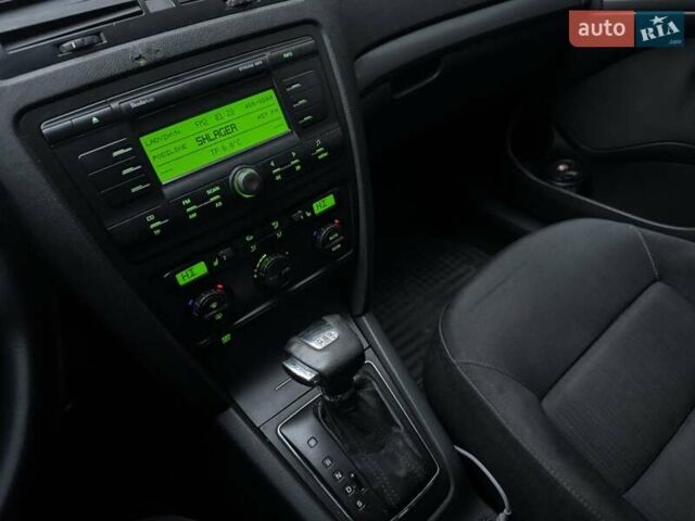 Сірий Шкода Октавія, об'ємом двигуна 1.9 л та пробігом 265 тис. км за 4900 $, фото 8 на Automoto.ua