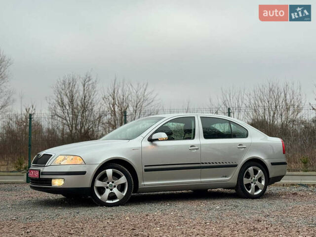 Серый Шкода Октавия, объемом двигателя 1.6 л и пробегом 190 тыс. км за 6390 $, фото 9 на Automoto.ua