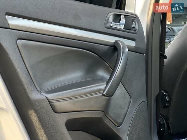 Сірий Шкода Октавія, об'ємом двигуна 2 л та пробігом 288 тис. км за 5250 $, фото 106 на Automoto.ua