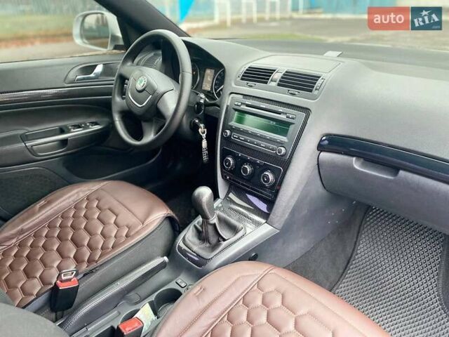 Сірий Шкода Октавія, об'ємом двигуна 1.6 л та пробігом 212 тис. км за 6950 $, фото 13 на Automoto.ua