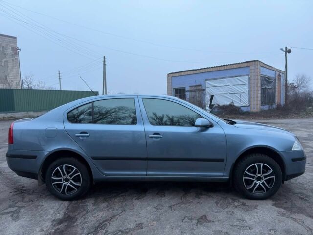 Серый Шкода Октавия, объемом двигателя 0 л и пробегом 180 тыс. км за 5850 $, фото 5 на Automoto.ua