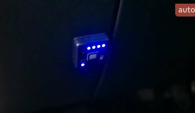 Серый Шкода Октавия, объемом двигателя 1.6 л и пробегом 247 тыс. км за 4750 $, фото 12 на Automoto.ua