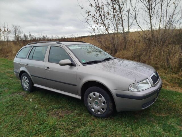 Серый Шкода Октавия, объемом двигателя 1.6 л и пробегом 210 тыс. км за 6800 $, фото 3 на Automoto.ua