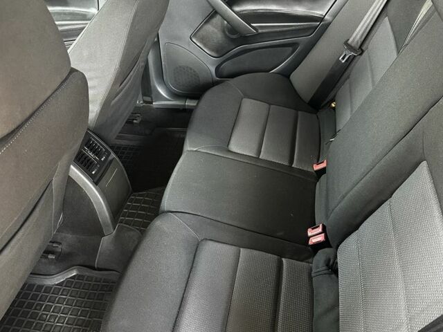 Серый Шкода Октавия, объемом двигателя 1.6 л и пробегом 224 тыс. км за 6800 $, фото 12 на Automoto.ua