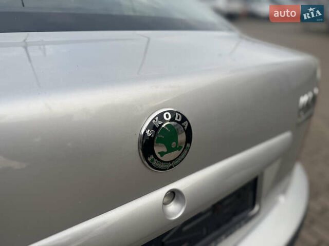 Серый Шкода Октавия, объемом двигателя 1.6 л и пробегом 235 тыс. км за 5299 $, фото 16 на Automoto.ua