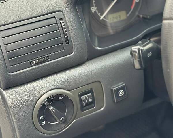 Шкода Октавия 2008 в Виннице на Automoto.ua Серый Шкода Октавия, объемом двигателя 1.78 л и пробегом 238 тыс. км за 5300 $, фото 14 на Automoto.ua