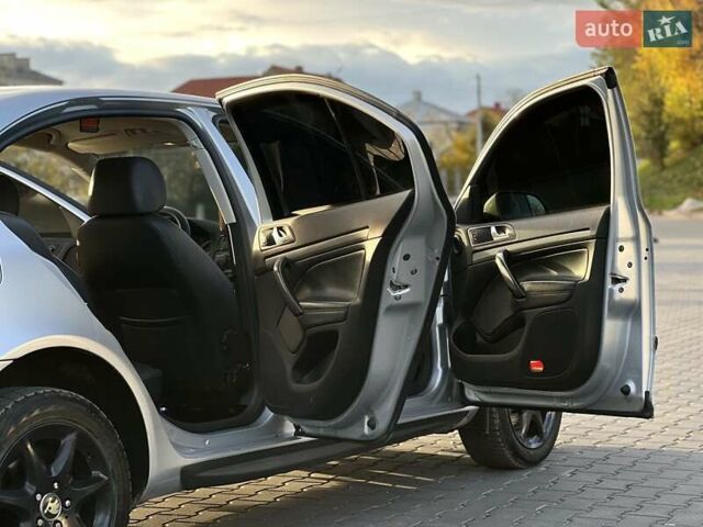 Серый Шкода Октавия, объемом двигателя 1.97 л и пробегом 288 тыс. км за 4800 $, фото 39 на Automoto.ua