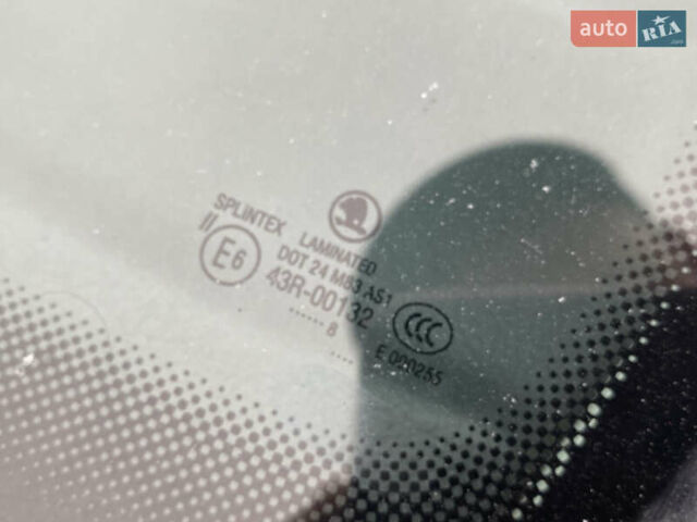 Серый Шкода Октавия, объемом двигателя 1.6 л и пробегом 275 тыс. км за 5500 $, фото 35 на Automoto.ua