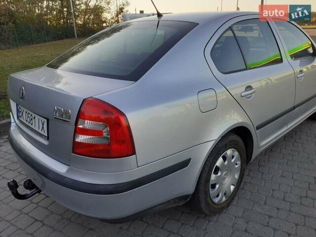 Серый Шкода Октавия, объемом двигателя 1.6 л и пробегом 283 тыс. км за 5800 $, фото 3 на Automoto.ua
