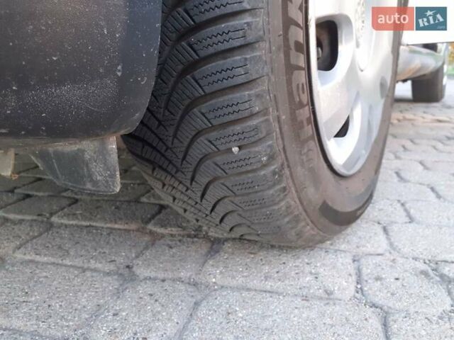 Серый Шкода Октавия, объемом двигателя 1.6 л и пробегом 283 тыс. км за 5800 $, фото 15 на Automoto.ua