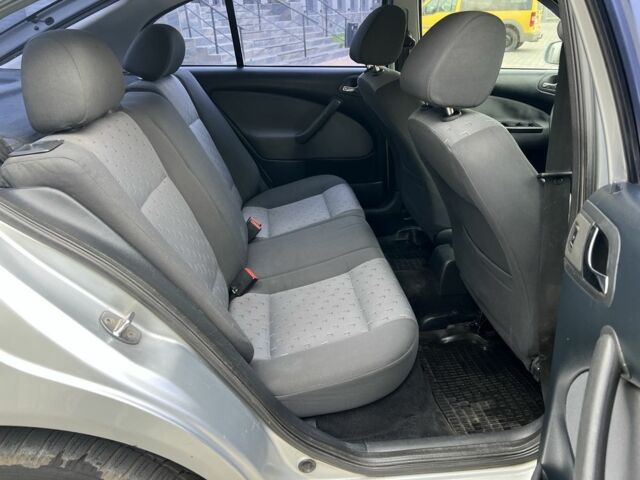 Шкода Октавия 2008 в Ровно на Automoto.ua Серый Шкода Октавия, объемом двигателя 1.9 л и пробегом 340 тыс. км за 4450 $, фото 12 на Automoto.ua