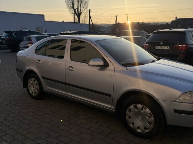 Серый Шкода Октавия, объемом двигателя 1.6 л и пробегом 245 тыс. км за 5500 $, фото 9 на Automoto.ua