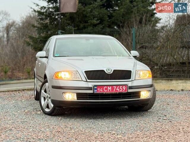 Серый Шкода Октавия, объемом двигателя 1.6 л и пробегом 190 тыс. км за 6390 $, фото 28 на Automoto.ua