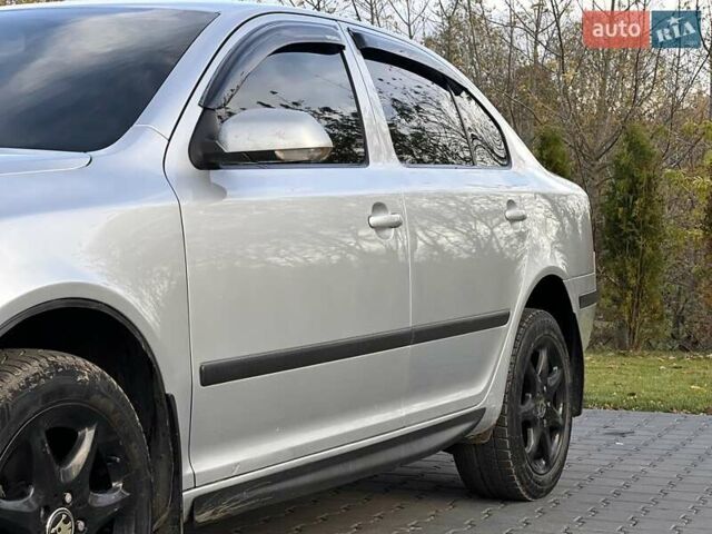 Сірий Шкода Октавія, об'ємом двигуна 2 л та пробігом 288 тис. км за 5250 $, фото 19 на Automoto.ua