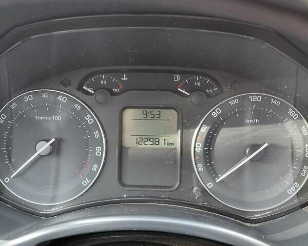 Сірий Шкода Октавія, об'ємом двигуна 1.6 л та пробігом 122 тис. км за 8300 $, фото 7 на Automoto.ua