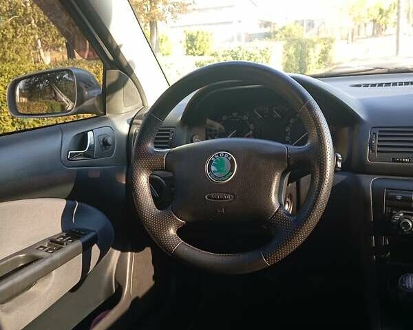 Сірий Шкода Октавія, об'ємом двигуна 1.6 л та пробігом 282 тис. км за 5950 $, фото 16 на Automoto.ua