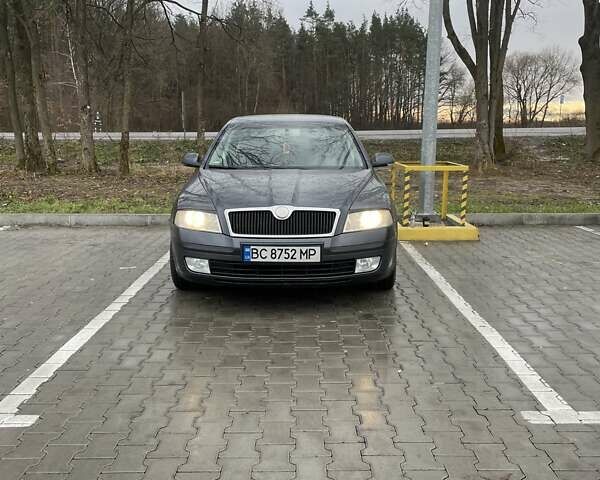 Шкода Октавия 2008 в Городке на Automoto.ua Серый Шкода Октавия, объемом двигателя 1.9 л и пробегом 337 тыс. км за 5800 $, фото 10 на Automoto.ua