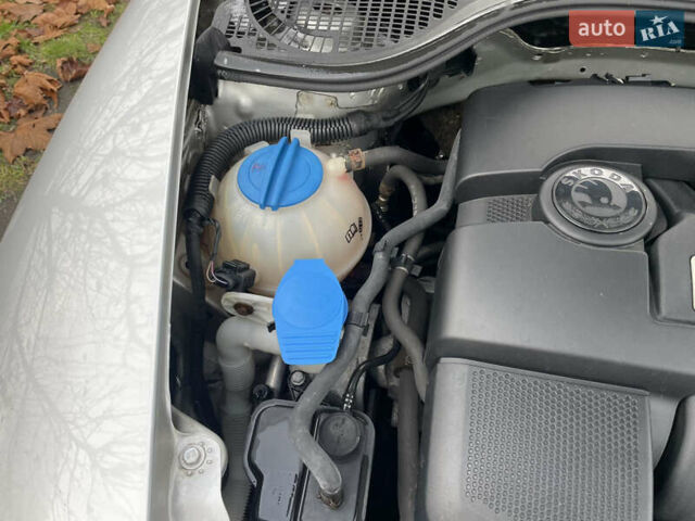 Сірий Шкода Октавія, об'ємом двигуна 1.6 л та пробігом 233 тис. км за 6359 $, фото 78 на Automoto.ua