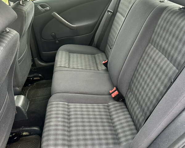 Серый Шкода Октавия, объемом двигателя 1.6 л и пробегом 155 тыс. км за 6700 $, фото 19 на Automoto.ua