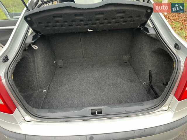 Сірий Шкода Октавія, об'ємом двигуна 1.6 л та пробігом 233 тис. км за 6359 $, фото 50 на Automoto.ua