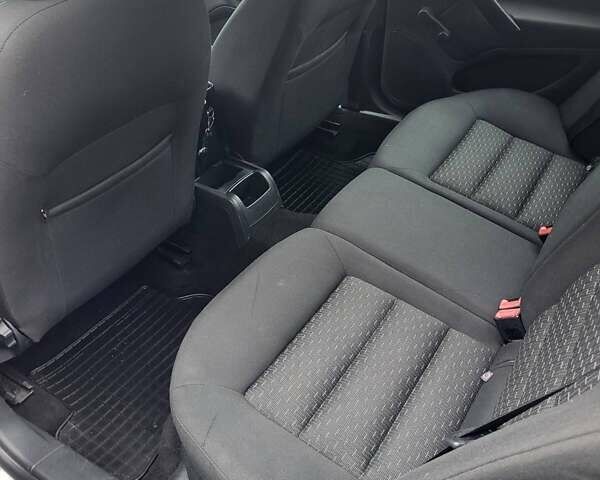 Серый Шкода Октавия, объемом двигателя 1.6 л и пробегом 230 тыс. км за 5850 $, фото 5 на Automoto.ua