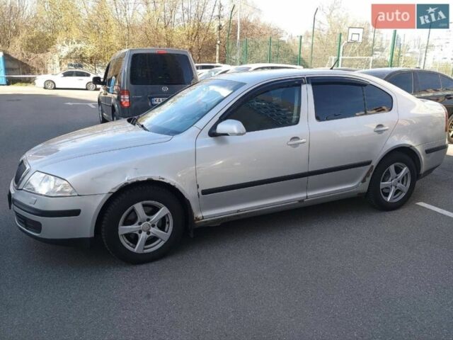 Сірий Шкода Октавія, об'ємом двигуна 1.6 л та пробігом 430 тис. км за 4100 $, фото 1 на Automoto.ua