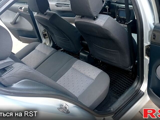 Серый Шкода Октавия, объемом двигателя 1.6 л и пробегом 186 тыс. км за 5500 $, фото 8 на Automoto.ua