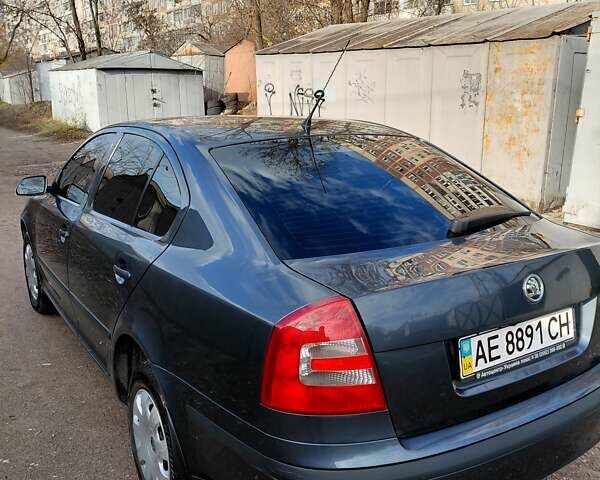 Сірий Шкода Октавія, об'ємом двигуна 1.6 л та пробігом 122 тис. км за 8300 $, фото 2 на Automoto.ua