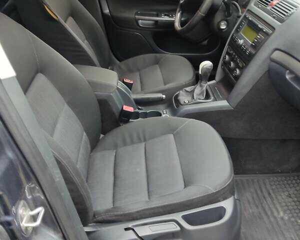 Серый Шкода Октавия, объемом двигателя 1.9 л и пробегом 280 тыс. км за 6999 $, фото 19 на Automoto.ua