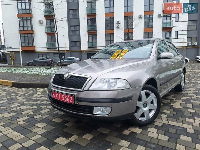 Серый Шкода Октавия, объемом двигателя 1.6 л и пробегом 187 тыс. км за 6450 $, фото 2 на Automoto.ua