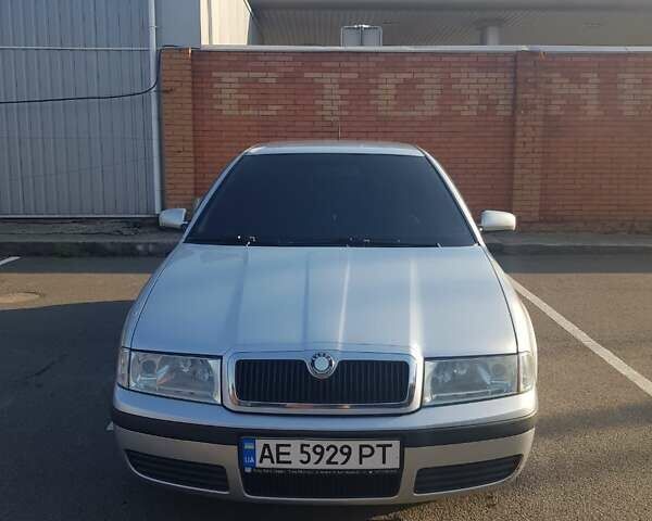 Серый Шкода Октавия, объемом двигателя 1.6 л и пробегом 278 тыс. км за 6500 $, фото 1 на Automoto.ua