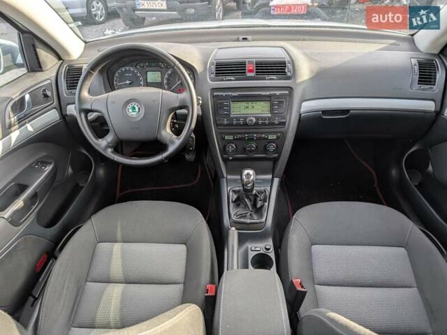 Сірий Шкода Октавія, об'ємом двигуна 1.6 л та пробігом 177 тис. км за 7250 $, фото 35 на Automoto.ua