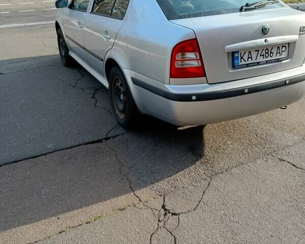 Сірий Шкода Октавія, об'ємом двигуна 1.6 л та пробігом 205 тис. км за 5700 $, фото 3 на Automoto.ua