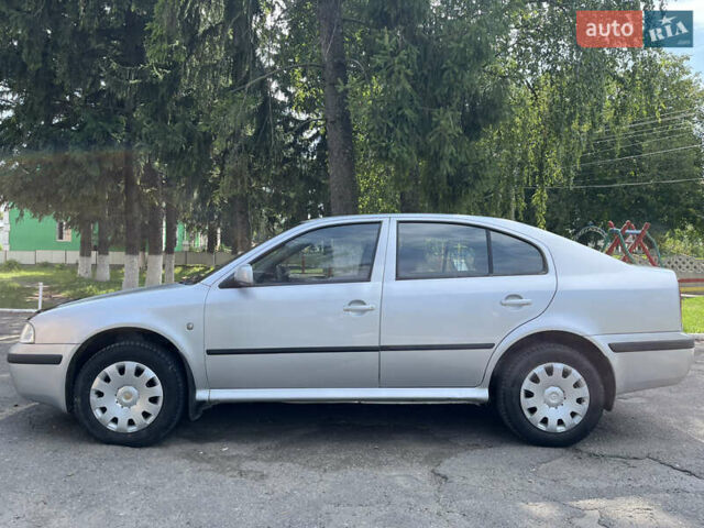 Серый Шкода Октавия, объемом двигателя 1.6 л и пробегом 230 тыс. км за 4800 $, фото 5 на Automoto.ua