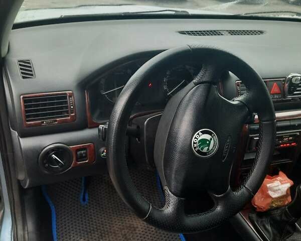 Сірий Шкода Октавія, об'ємом двигуна 1.6 л та пробігом 256 тис. км за 6600 $, фото 9 на Automoto.ua
