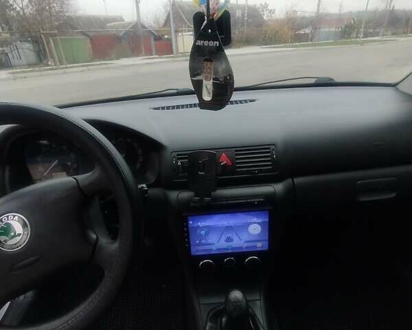 Серый Шкода Октавия, объемом двигателя 1.6 л и пробегом 195 тыс. км за 7200 $, фото 3 на Automoto.ua