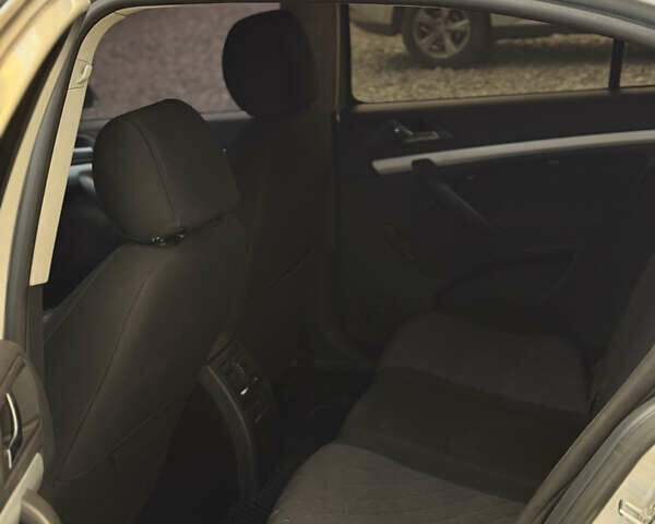 Шкода Октавія 2008 у Івано-Франківську на Automoto.ua Сірий Шкода Октавія, об'ємом двигуна 1.39 л та пробігом 300 тис. км за 4750 $, фото 8 на Automoto.ua