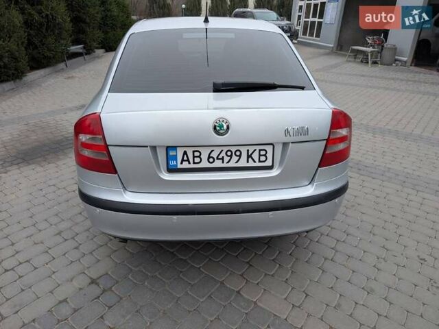 Серый Шкода Октавия, объемом двигателя 1.6 л и пробегом 256 тыс. км за 7300 $, фото 11 на Automoto.ua