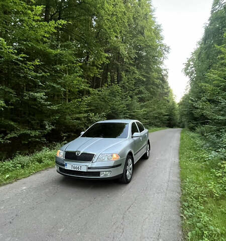 Сірий Шкода Октавія, об'ємом двигуна 1.6 л та пробігом 243 тис. км за 6300 $, фото 18 на Automoto.ua
