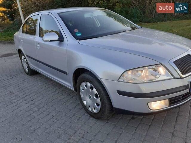 Серый Шкода Октавия, объемом двигателя 1.6 л и пробегом 283 тыс. км за 5800 $, фото 9 на Automoto.ua